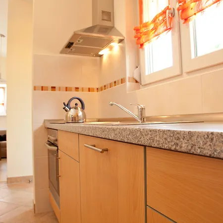 호텔 Freizeitcenter Oberrhein 3*